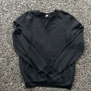 00’s American Apparel v neck sweater